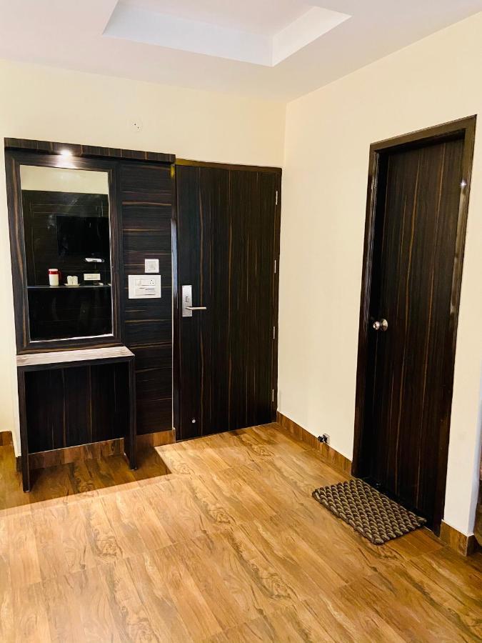 Hotel Kabir Residency Амритсар Экстерьер фото