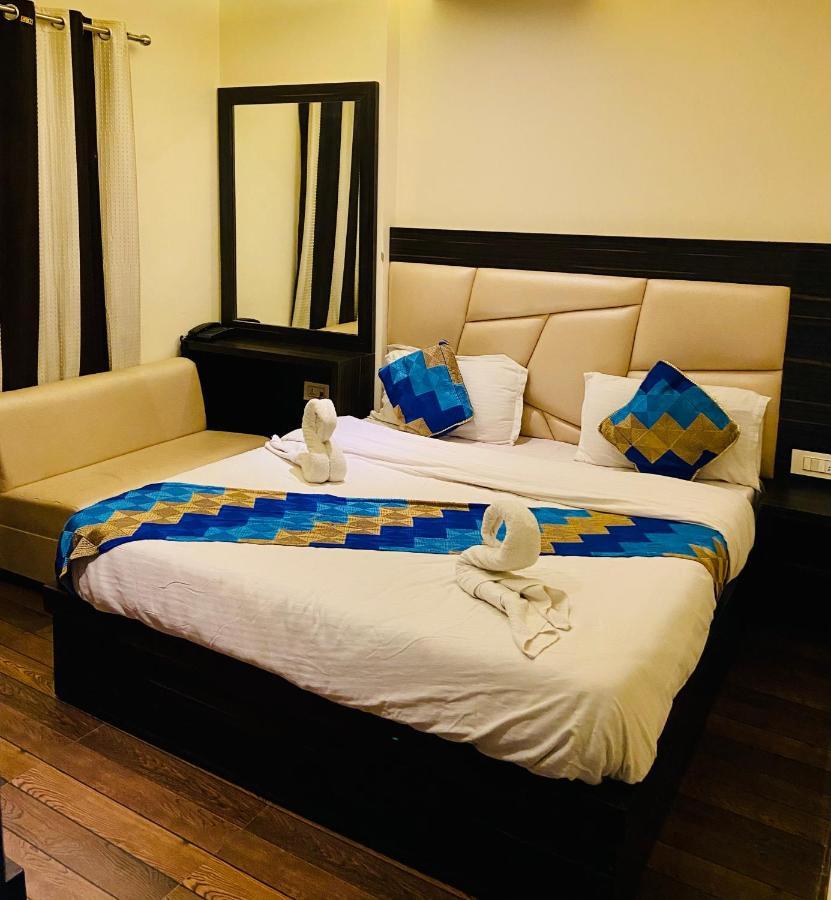 Hotel Kabir Residency Амритсар Экстерьер фото