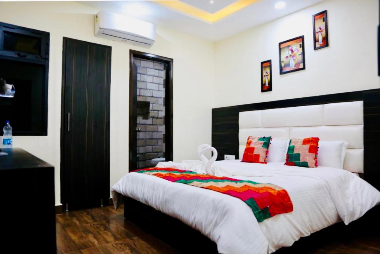 Hotel Kabir Residency Амритсар Экстерьер фото