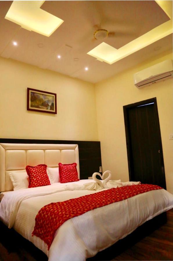 Hotel Kabir Residency Амритсар Экстерьер фото