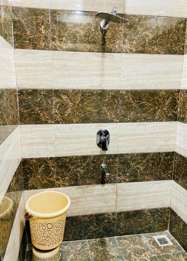 Hotel Kabir Residency Амритсар Экстерьер фото