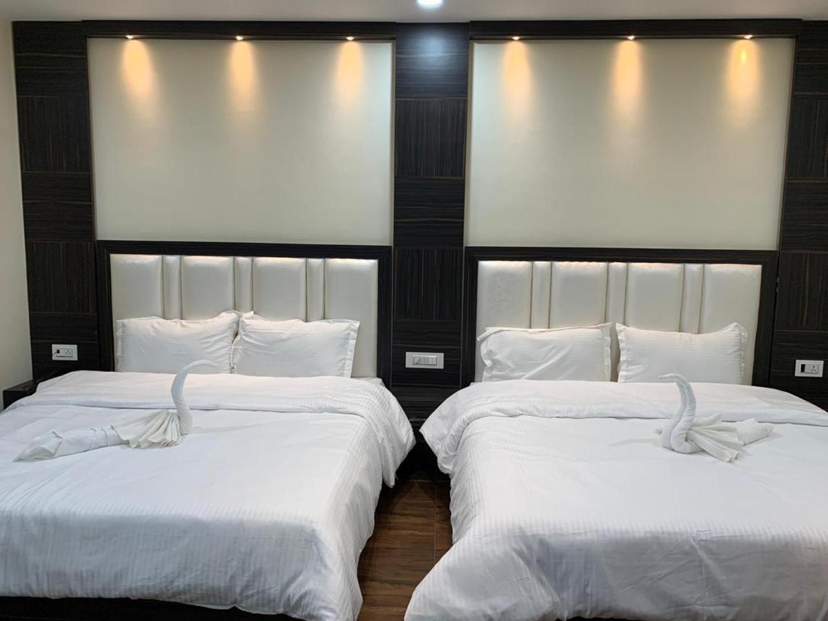 Hotel Kabir Residency Амритсар Экстерьер фото
