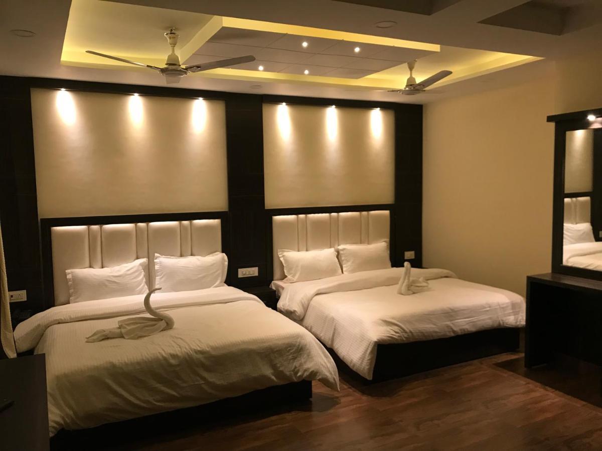 Hotel Kabir Residency Амритсар Экстерьер фото